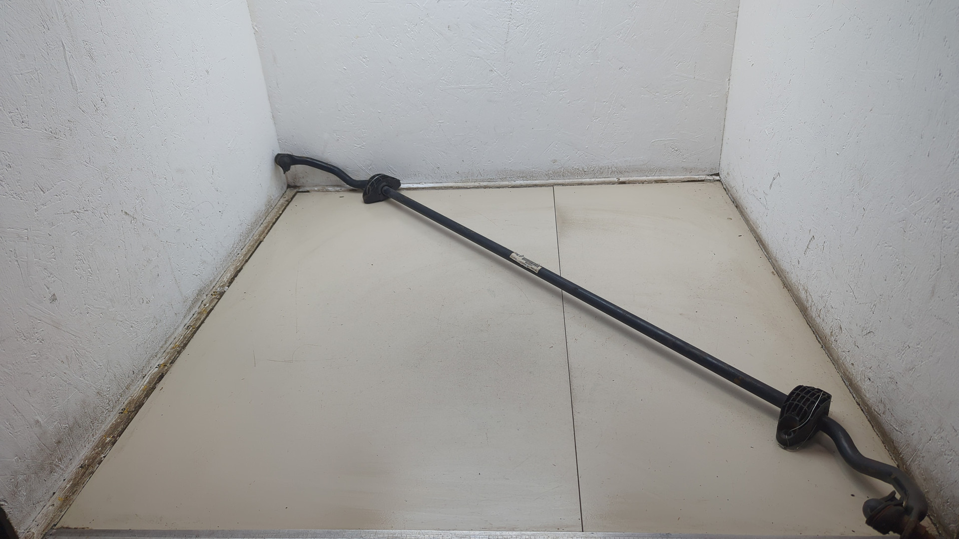 Стабилизатор задний