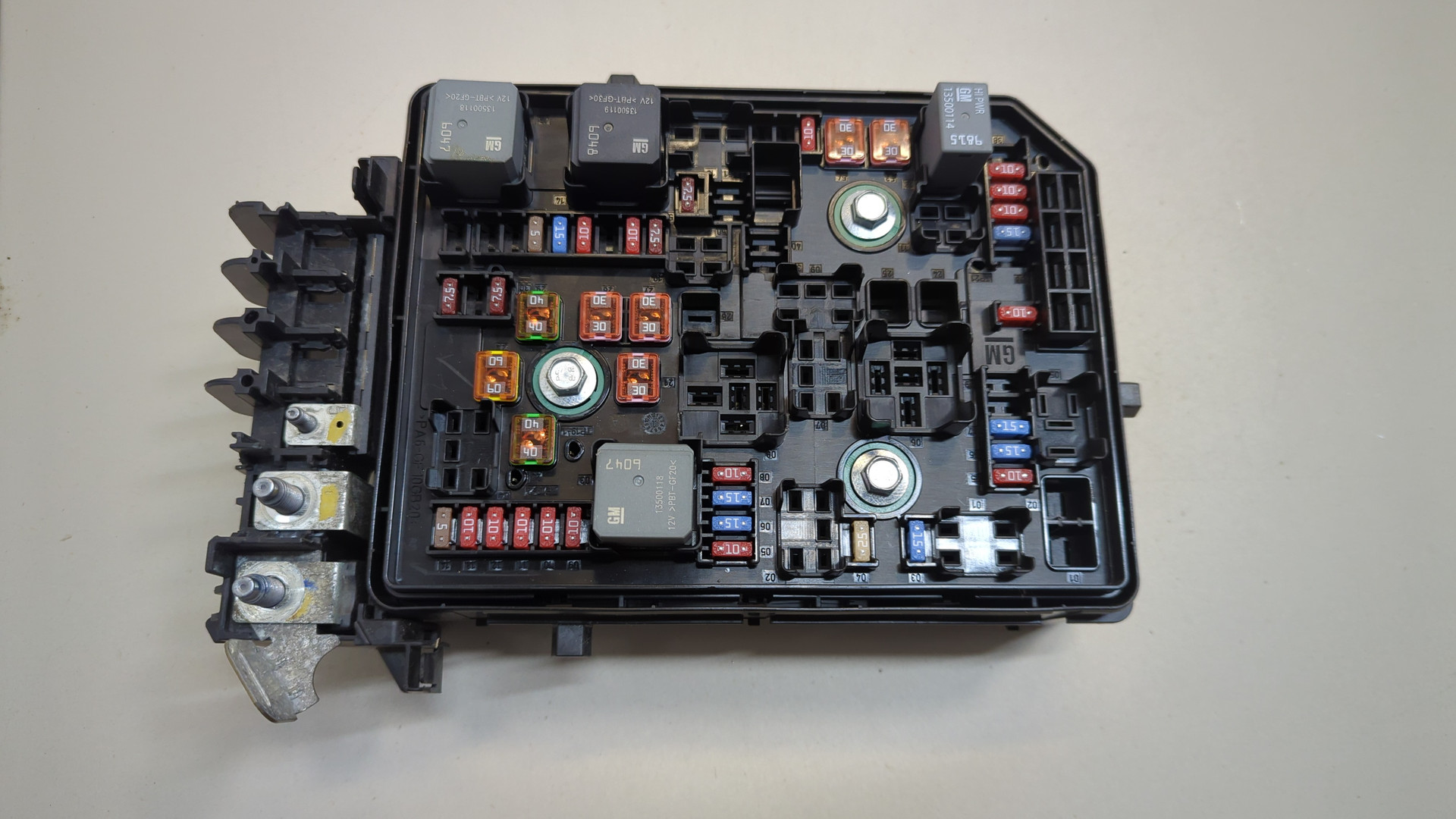 Блок предохранителей