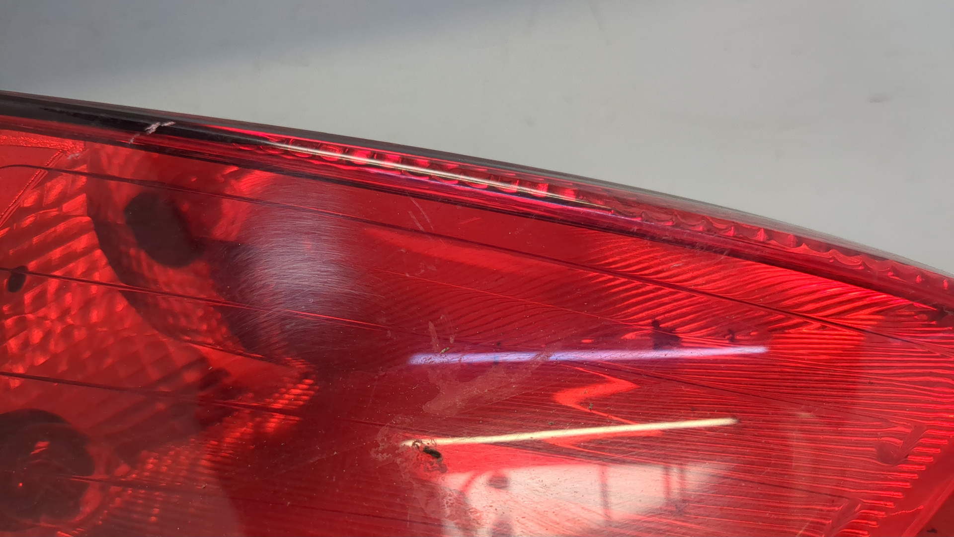 Фонарь задний левый