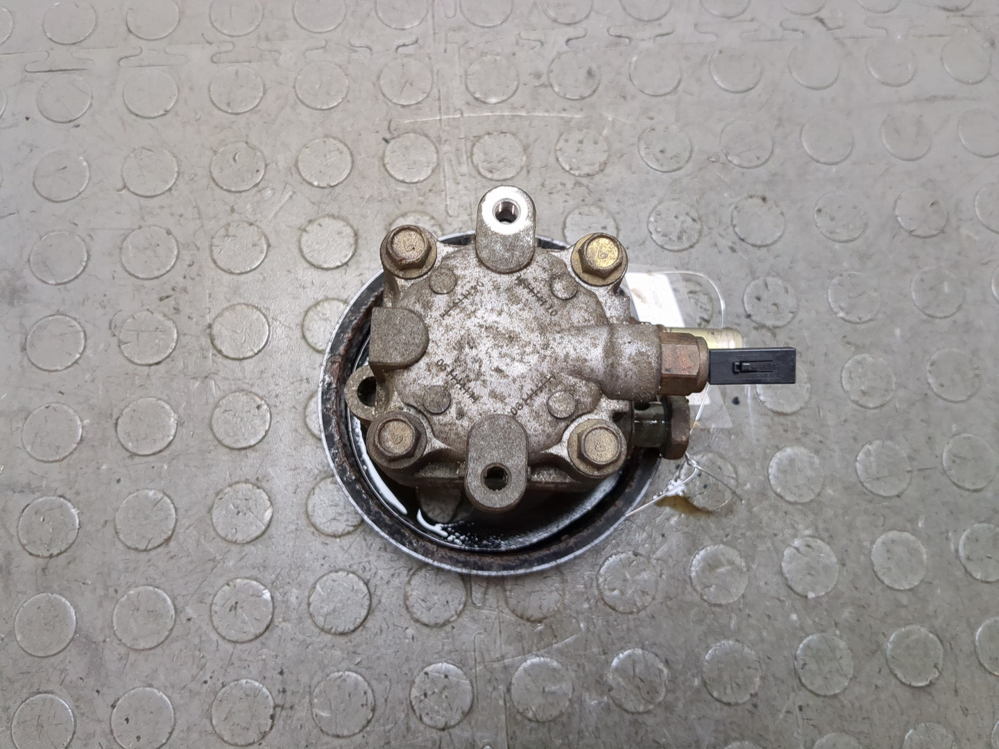 Насос ГУР (гидроусилитель руля)