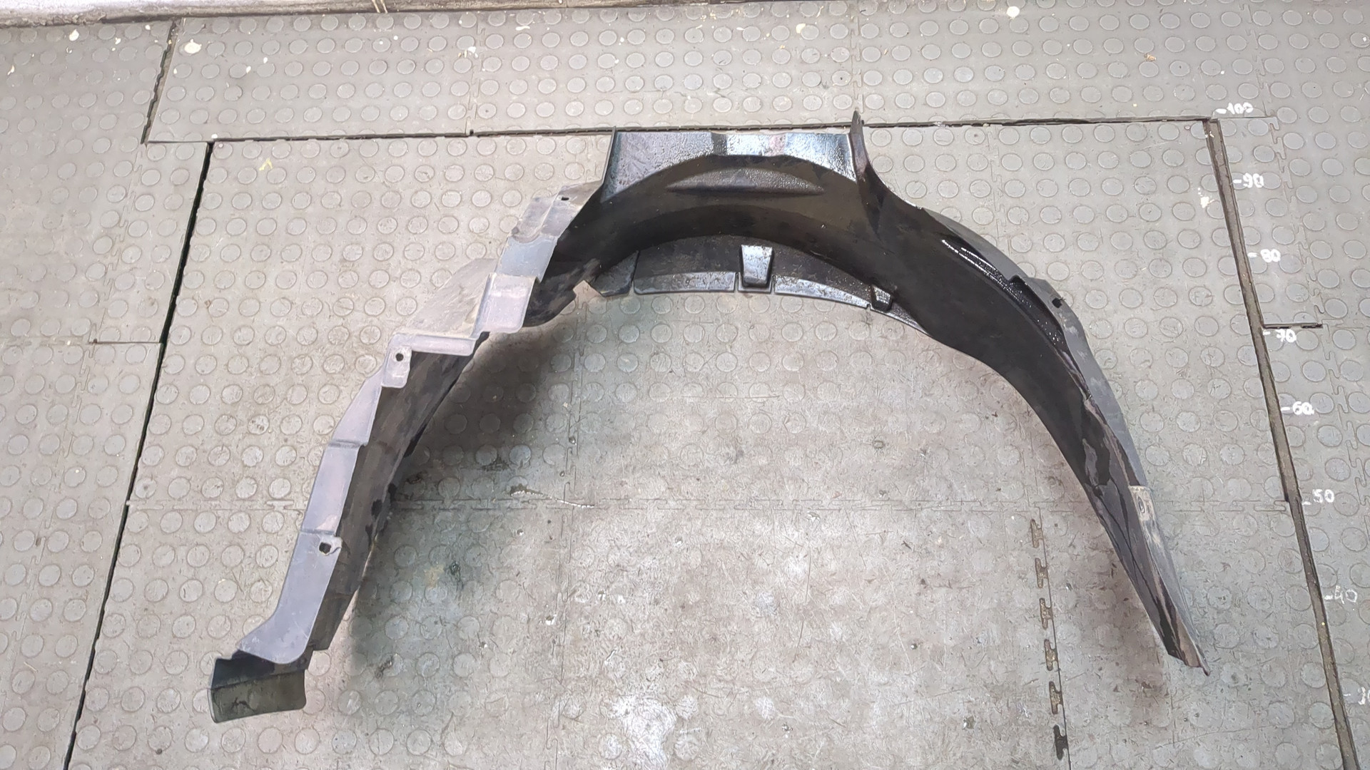 Локер передний левый