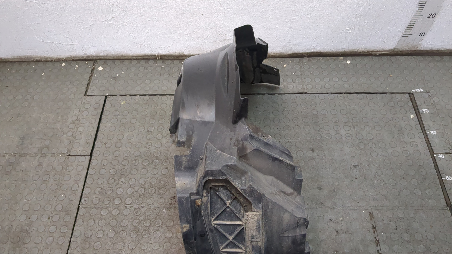 Локер передний левый