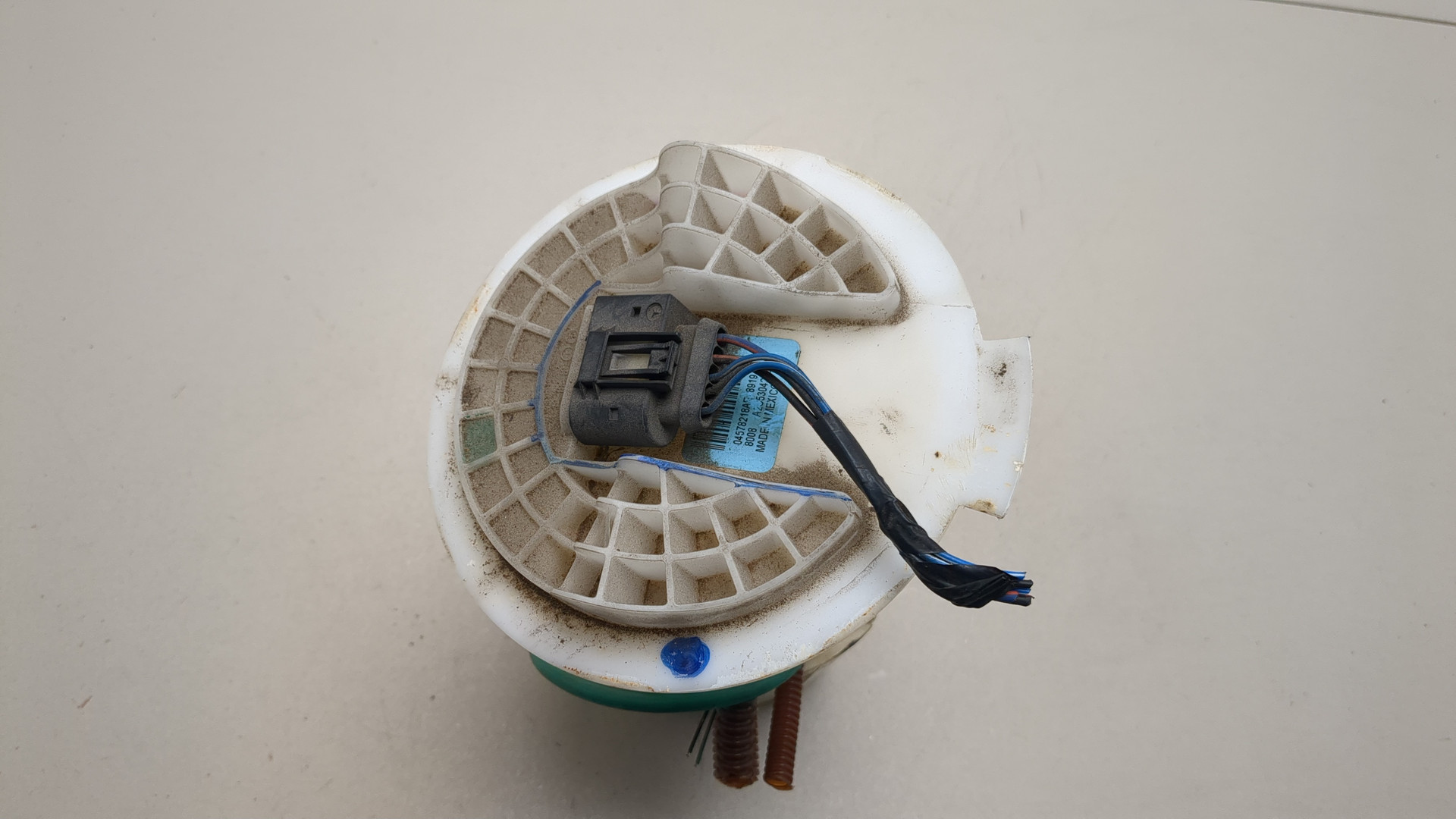 Насос топливный электрический