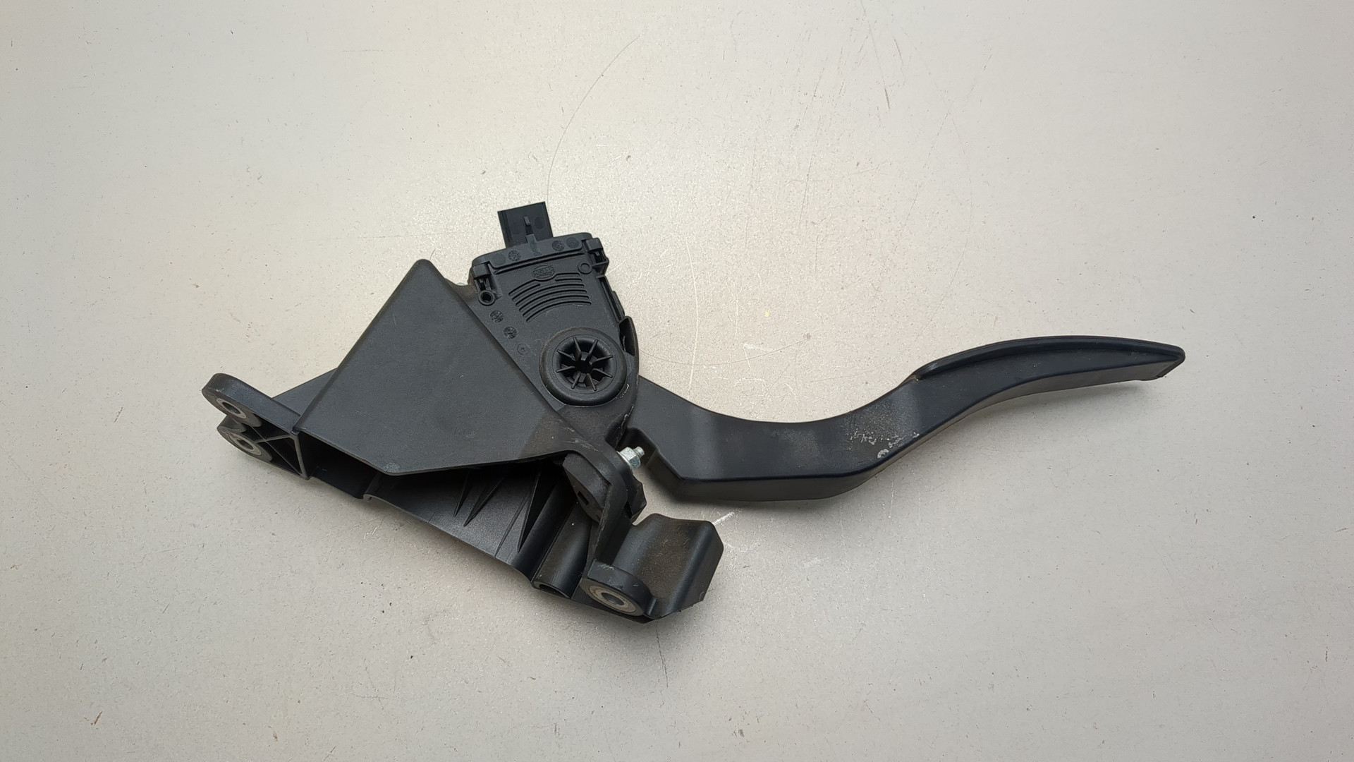 Педаль газа