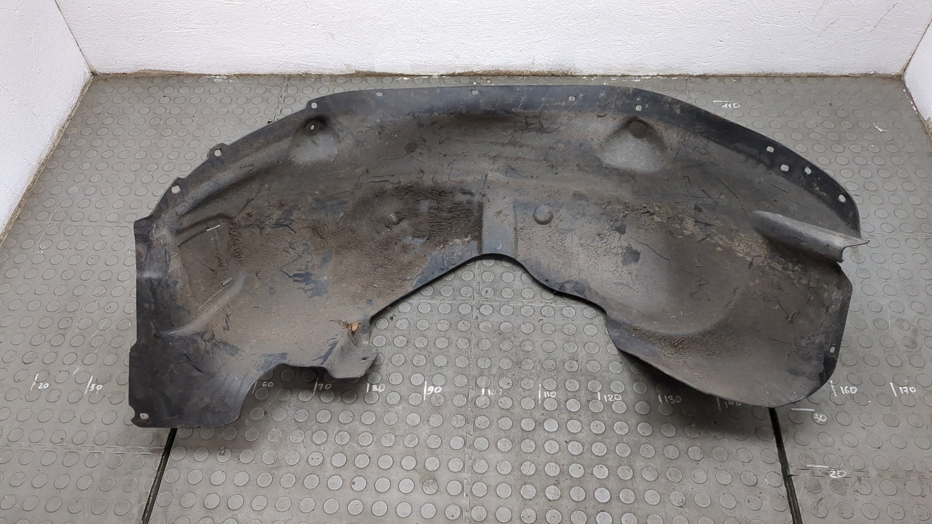 Локер передний левый