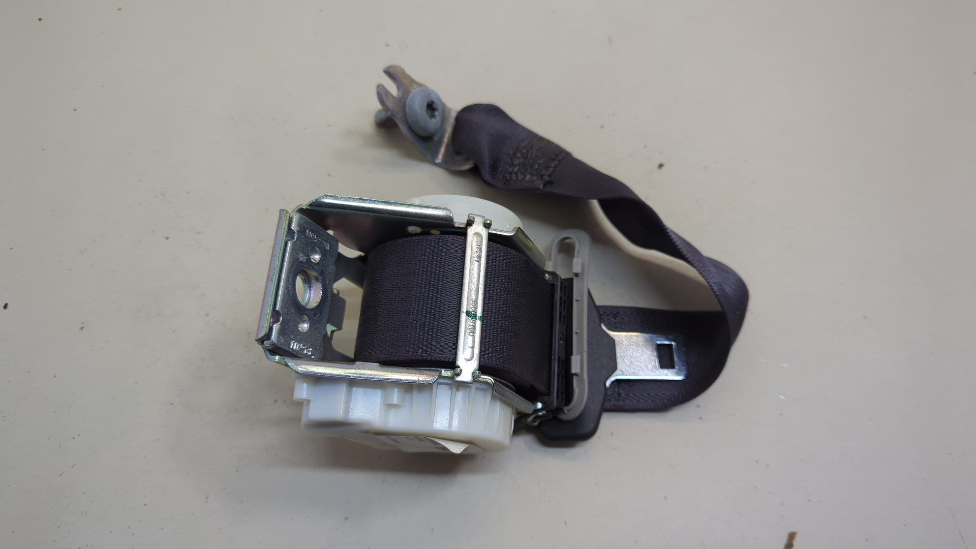 Ремень безопасности