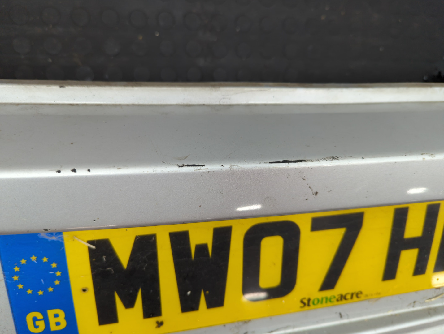 Бампер задний