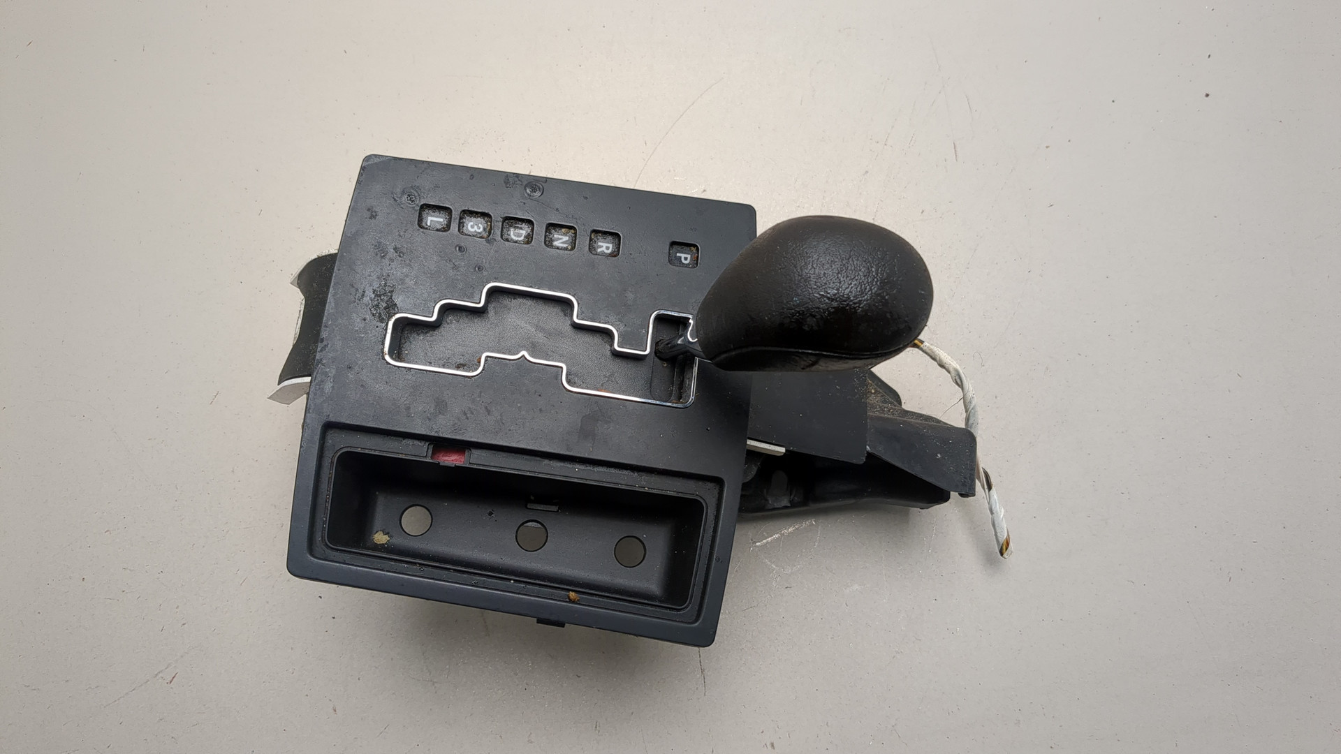 Кулиса МКПП / АКПП