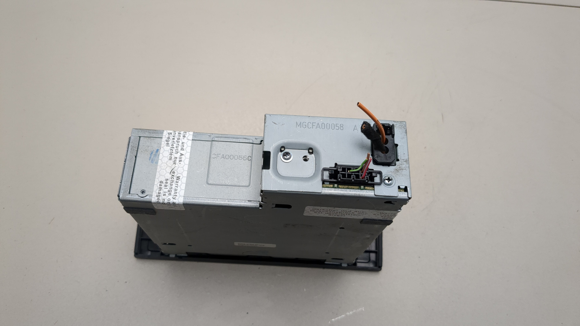 Проигрыватель CD/DVD