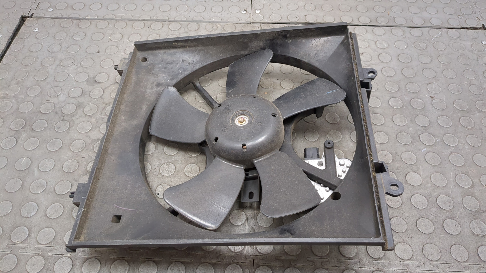 Вентилятор радиатора