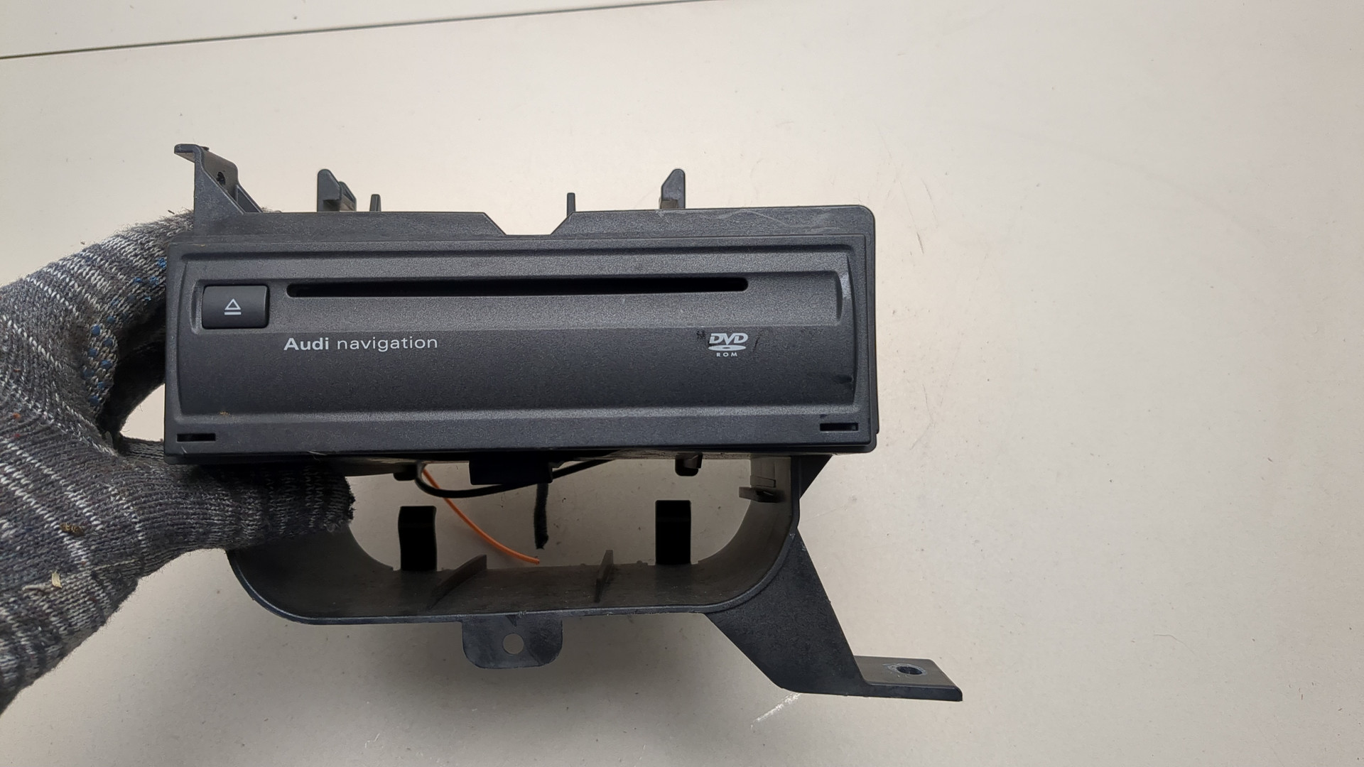 Проигрыватель CD/DVD