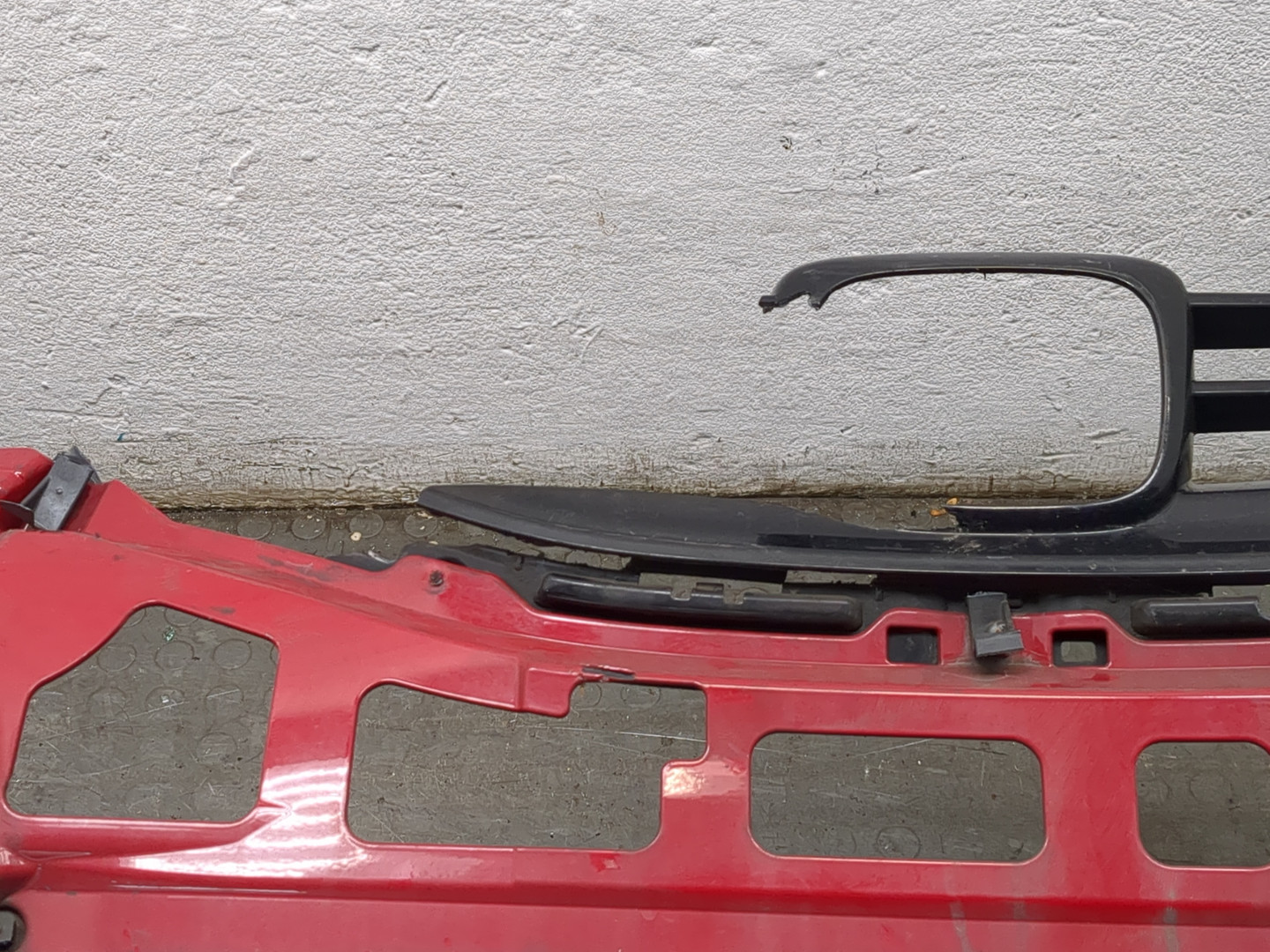 Бампер передний