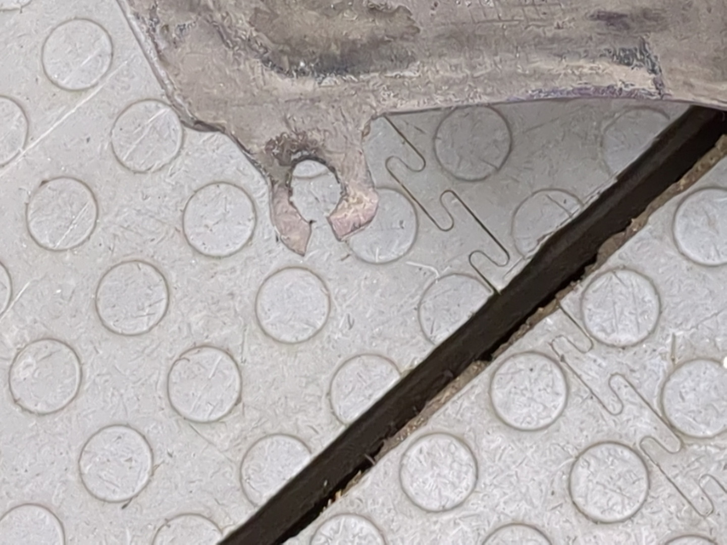 Бампер передний