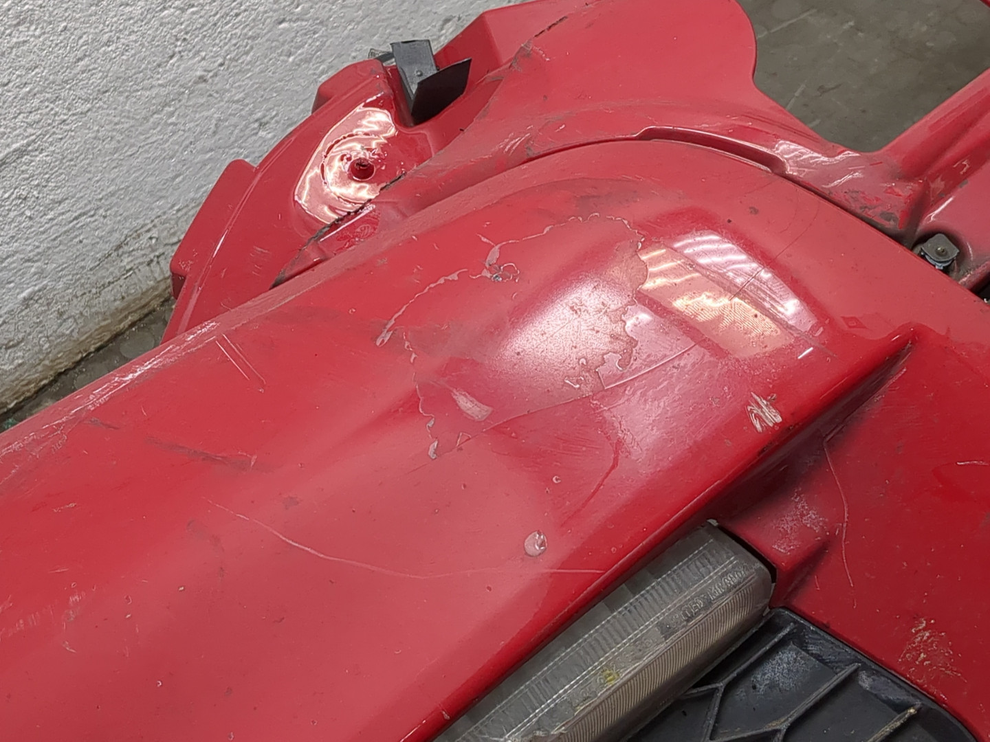 Бампер передний