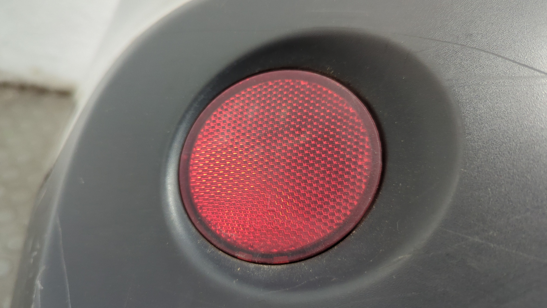 Бампер задний