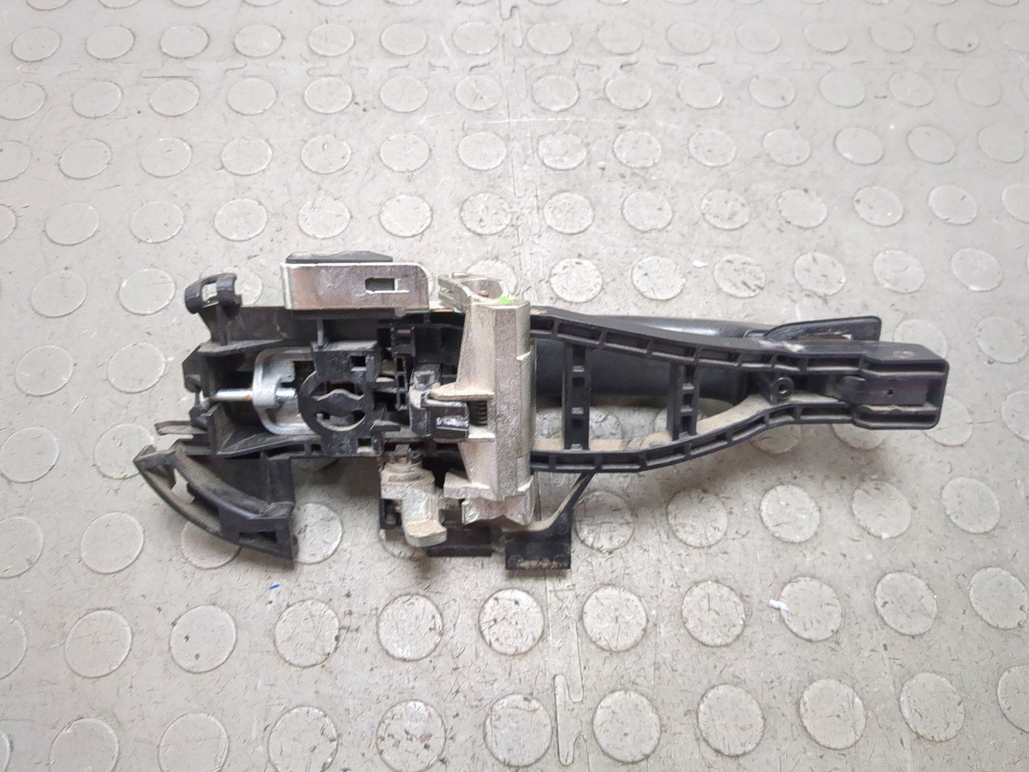 Ручка двери наружная