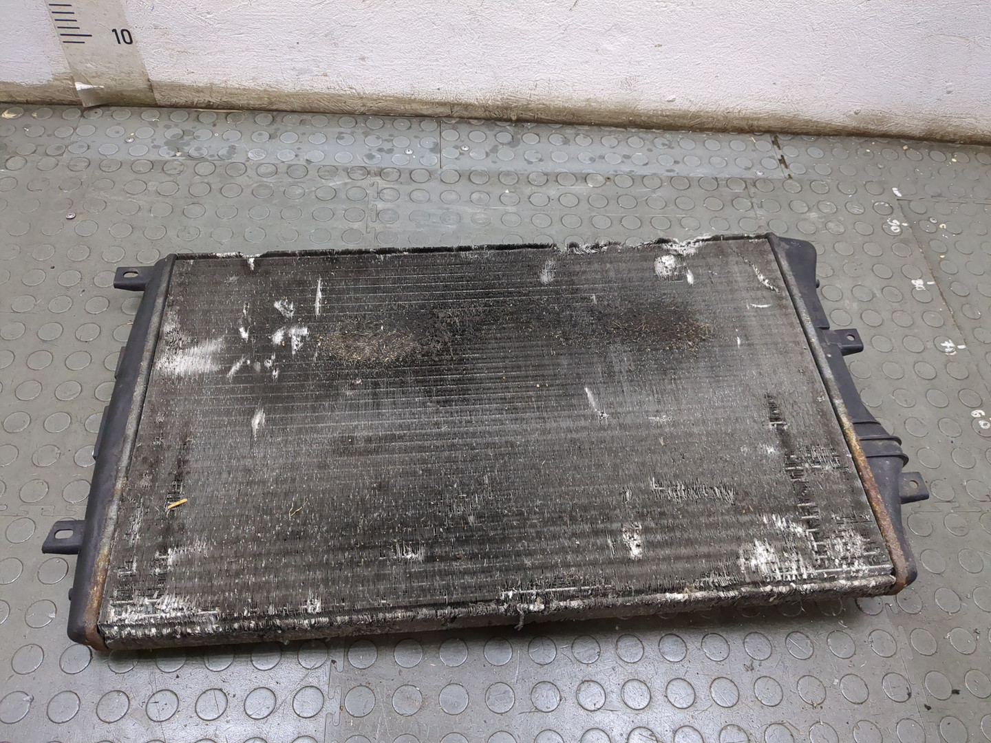 Радиатор охлаждения двигателя основной