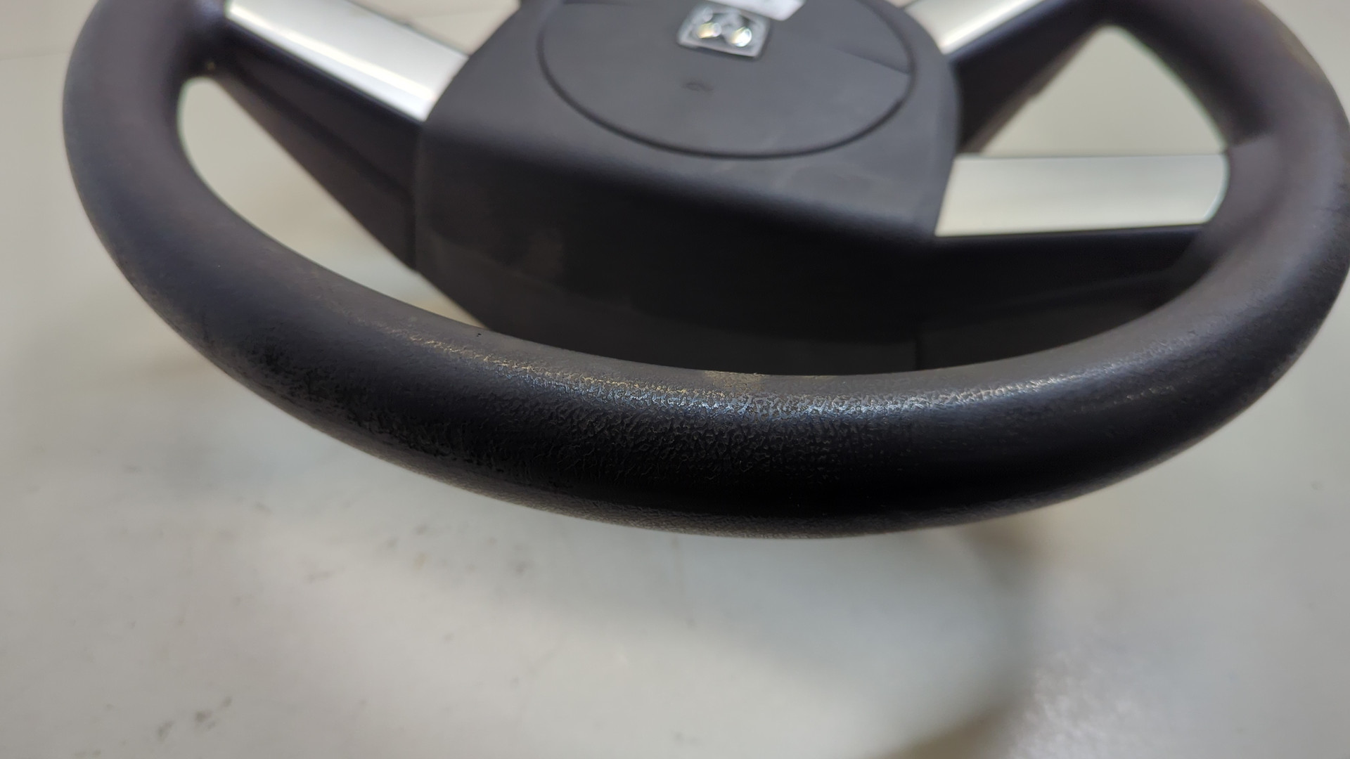 Рулевое колесо (руль)