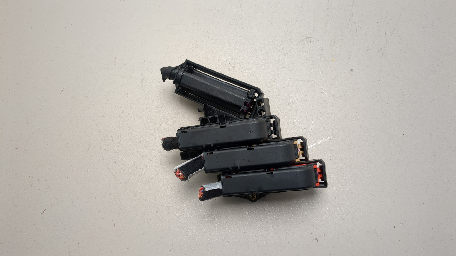 Блок предохранителей