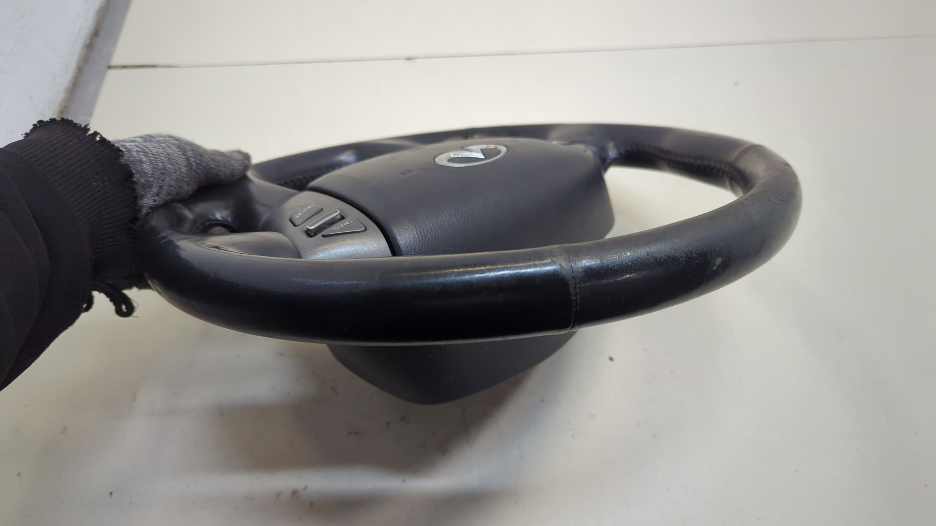 Рулевое колесо (руль)