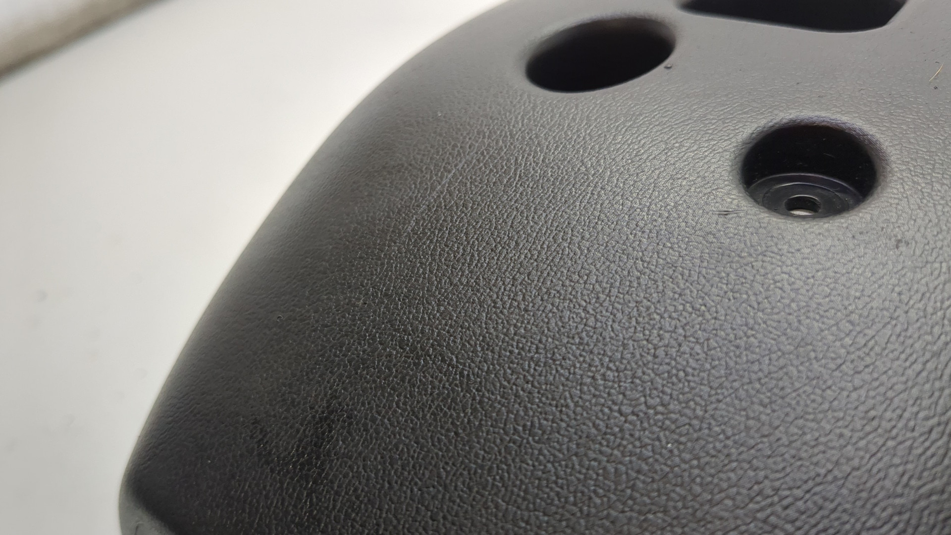 Кожух рулевой колонки