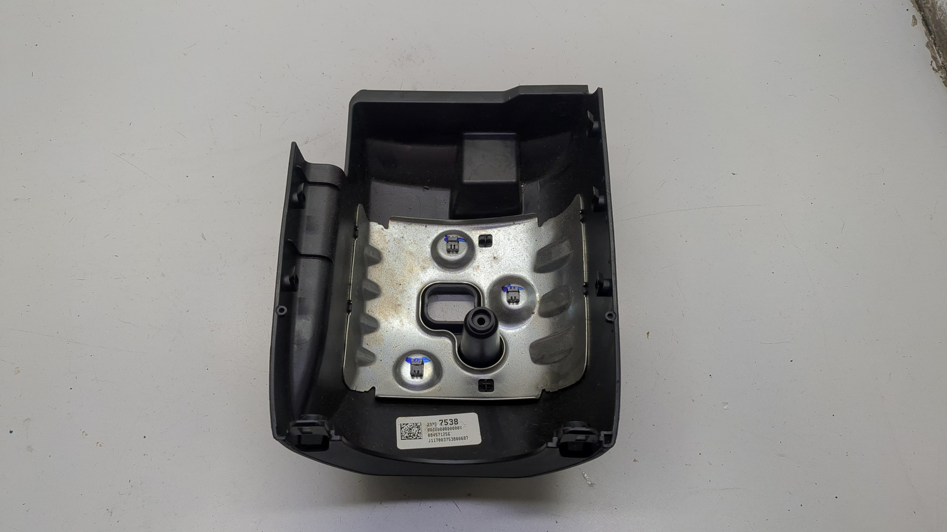 Кожух рулевой колонки