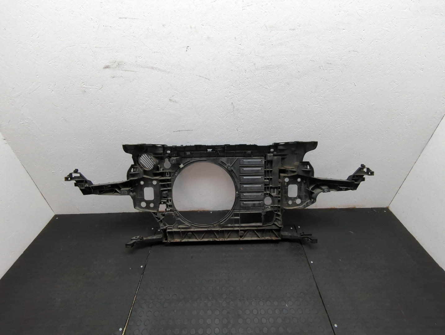 Панель передняя (телевизор)