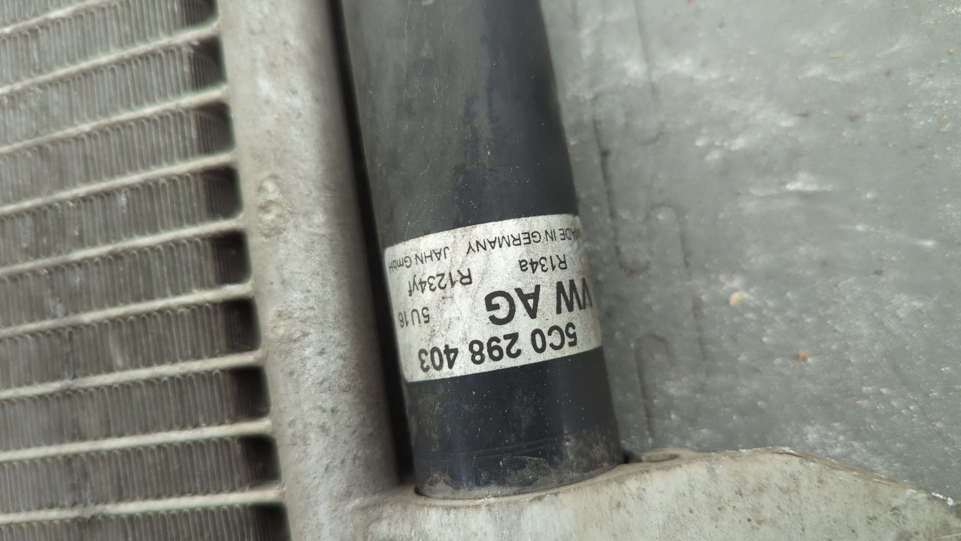 Радиатор кондиционера / конденсер