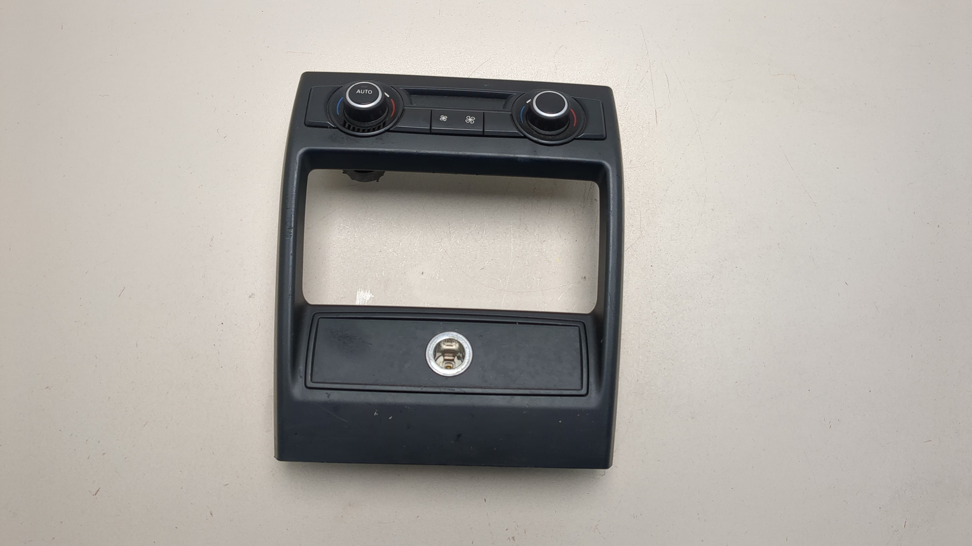 Переключатель отопителя