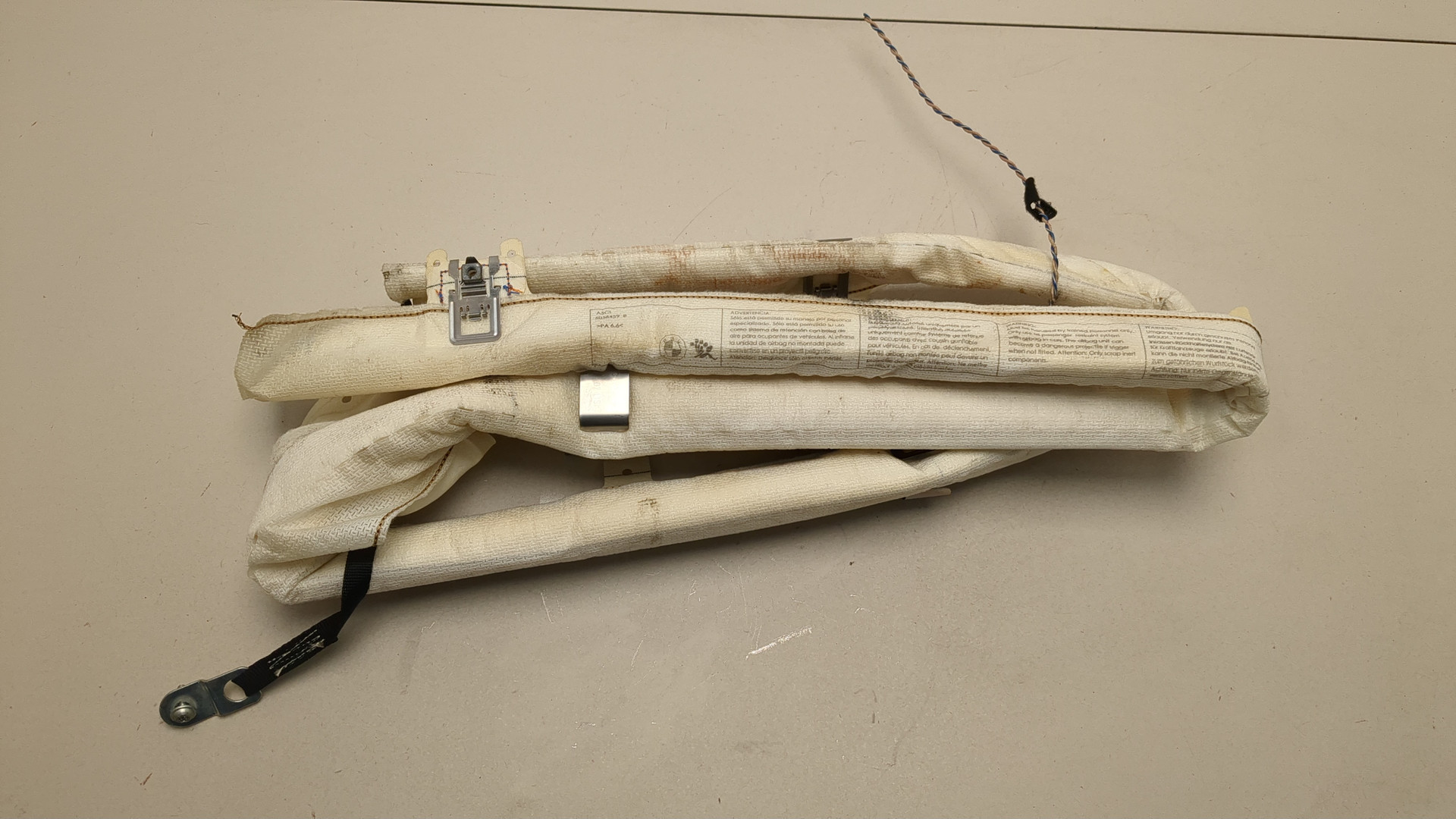 Подушка безопасности боковая (шторка)