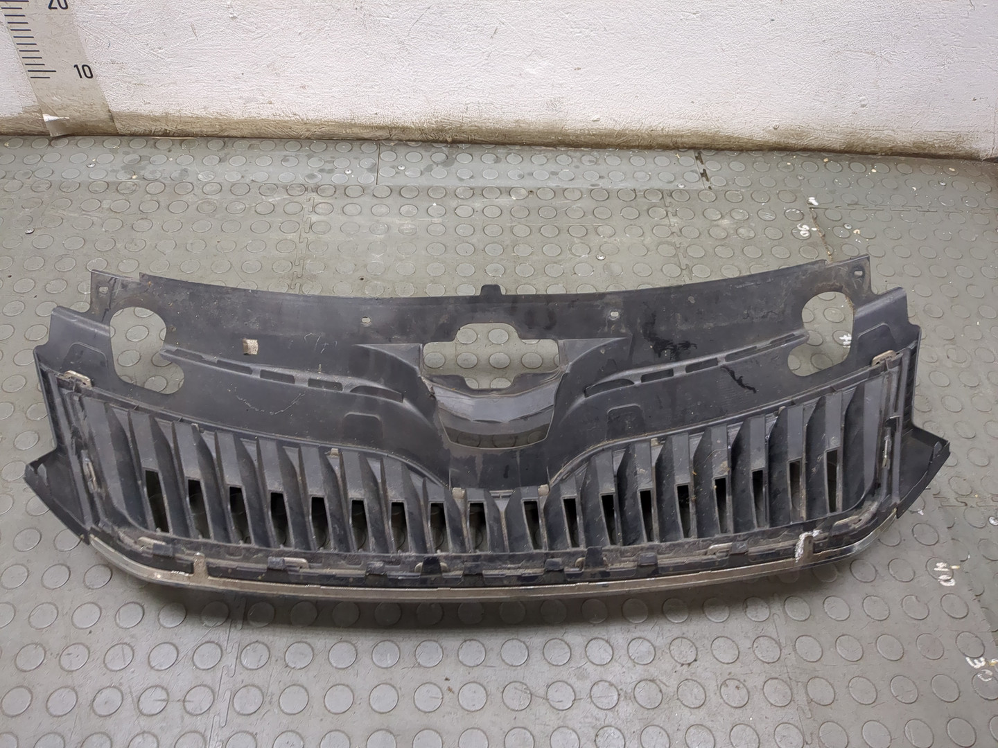 Решетка радиатора