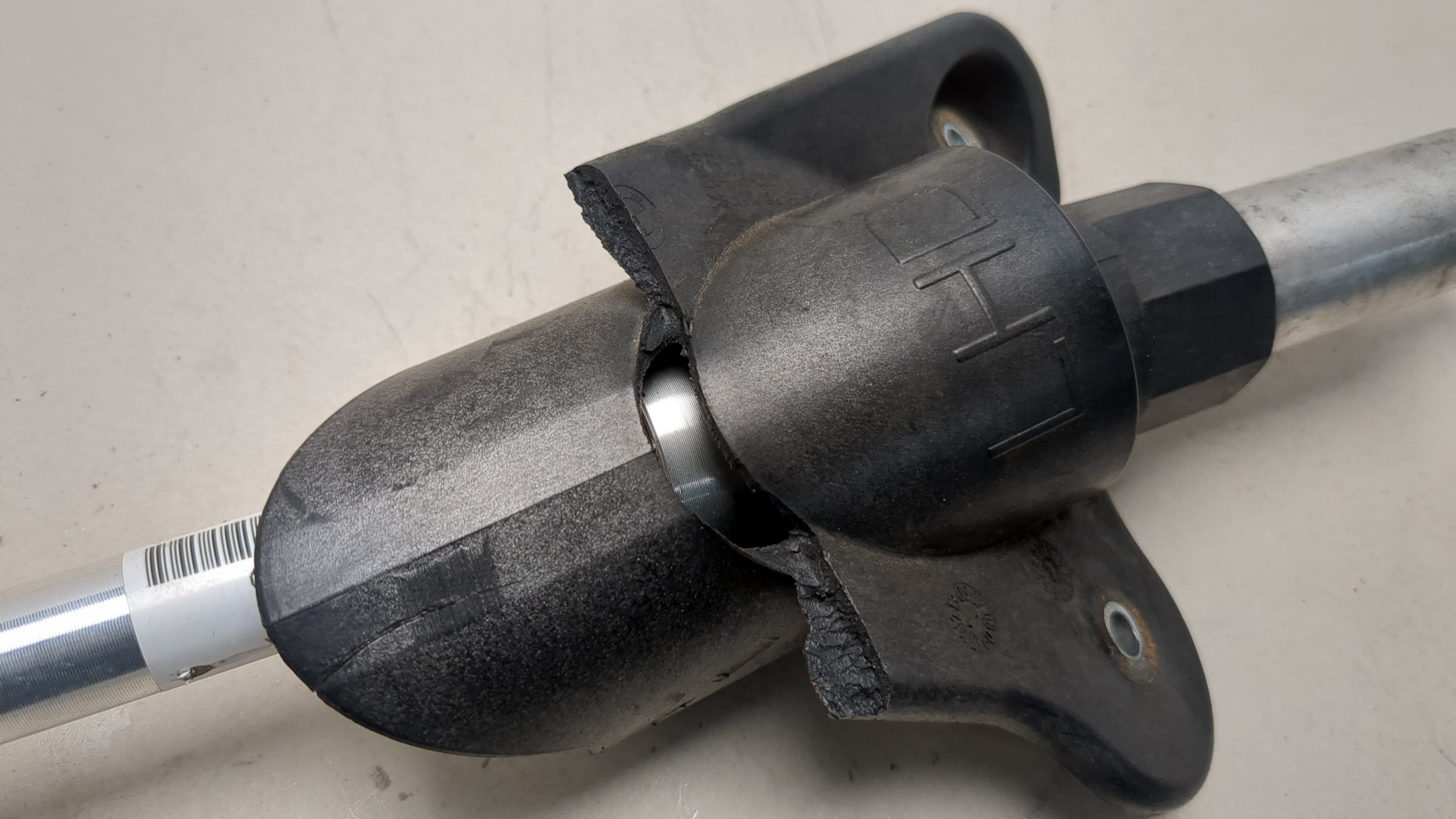 Кардан рулевой