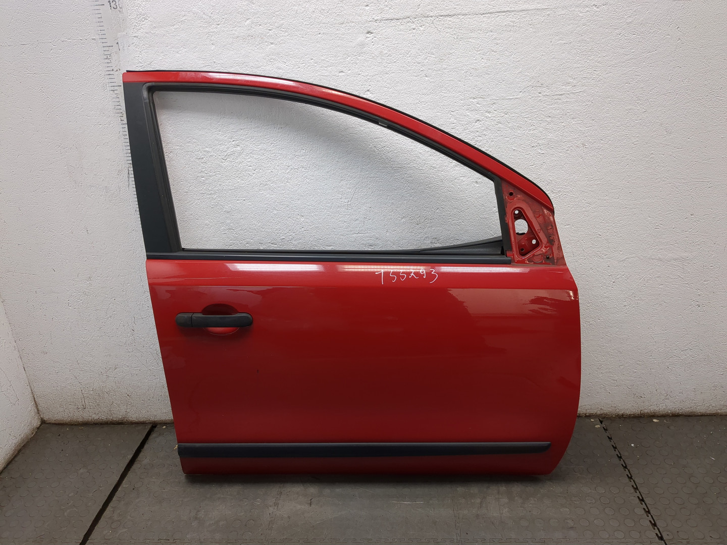 Дверь передняя правая