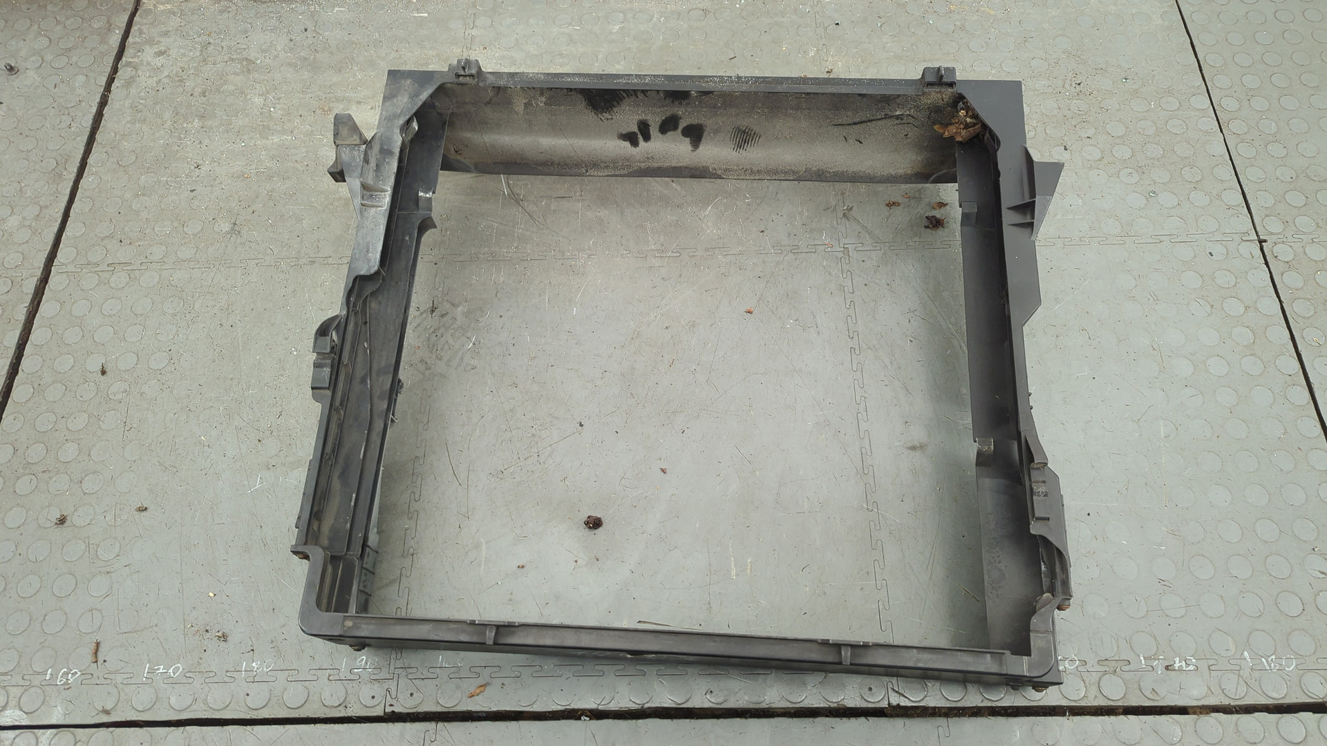 Диффузор вентилятора