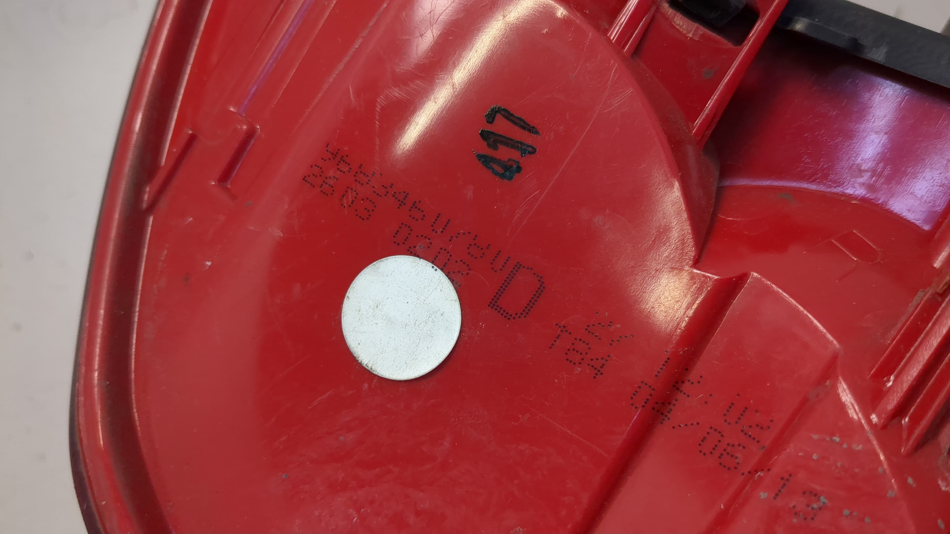 Фонарь задний правый