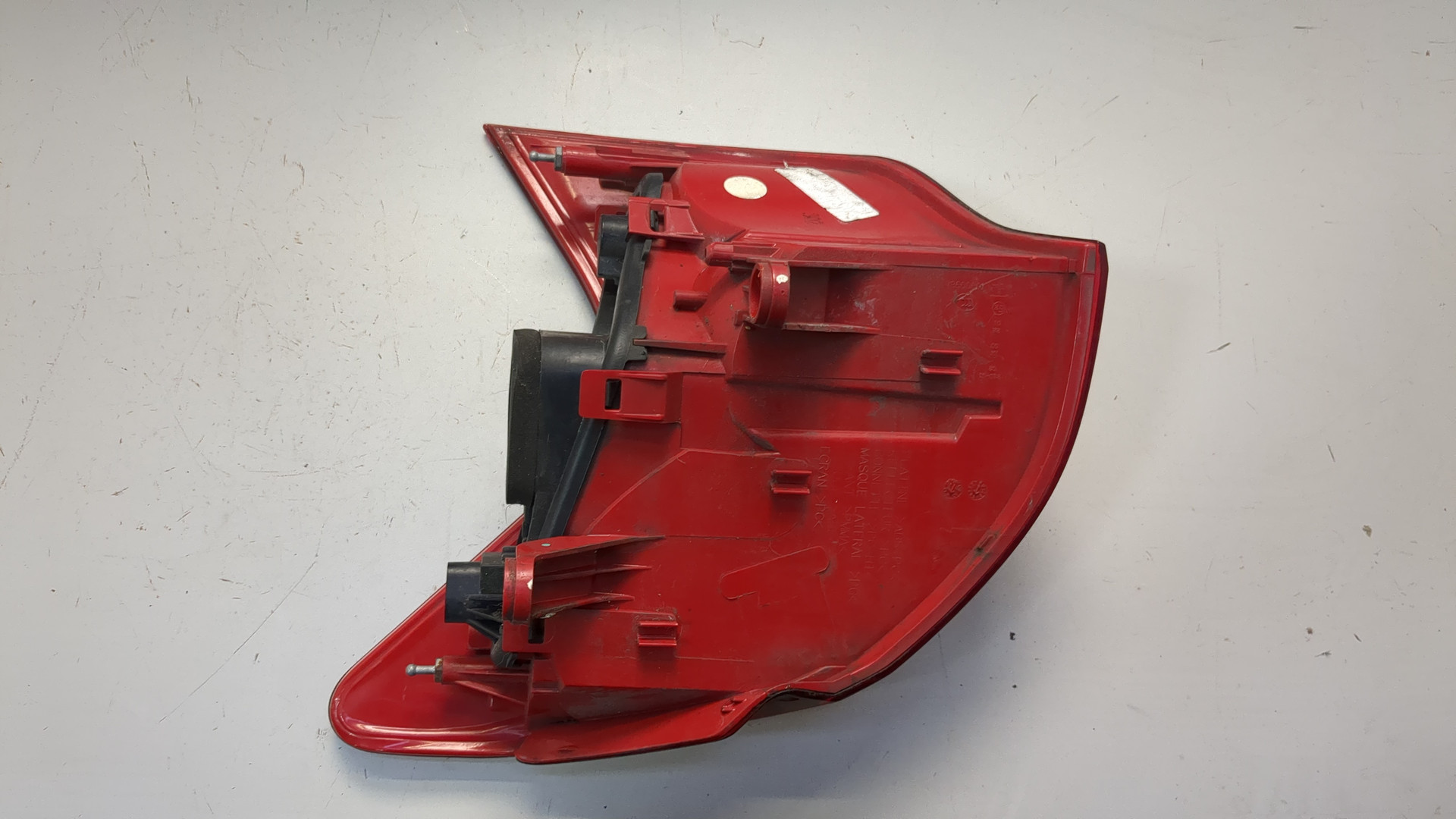 Фонарь задний левый