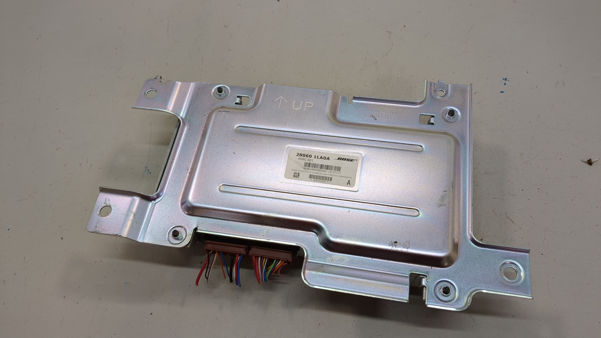 Усилитель акустической системы