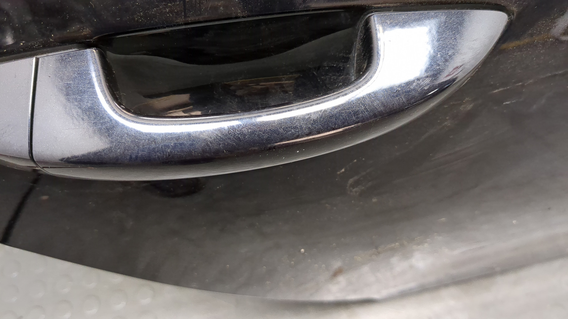 Дверь задняя правая