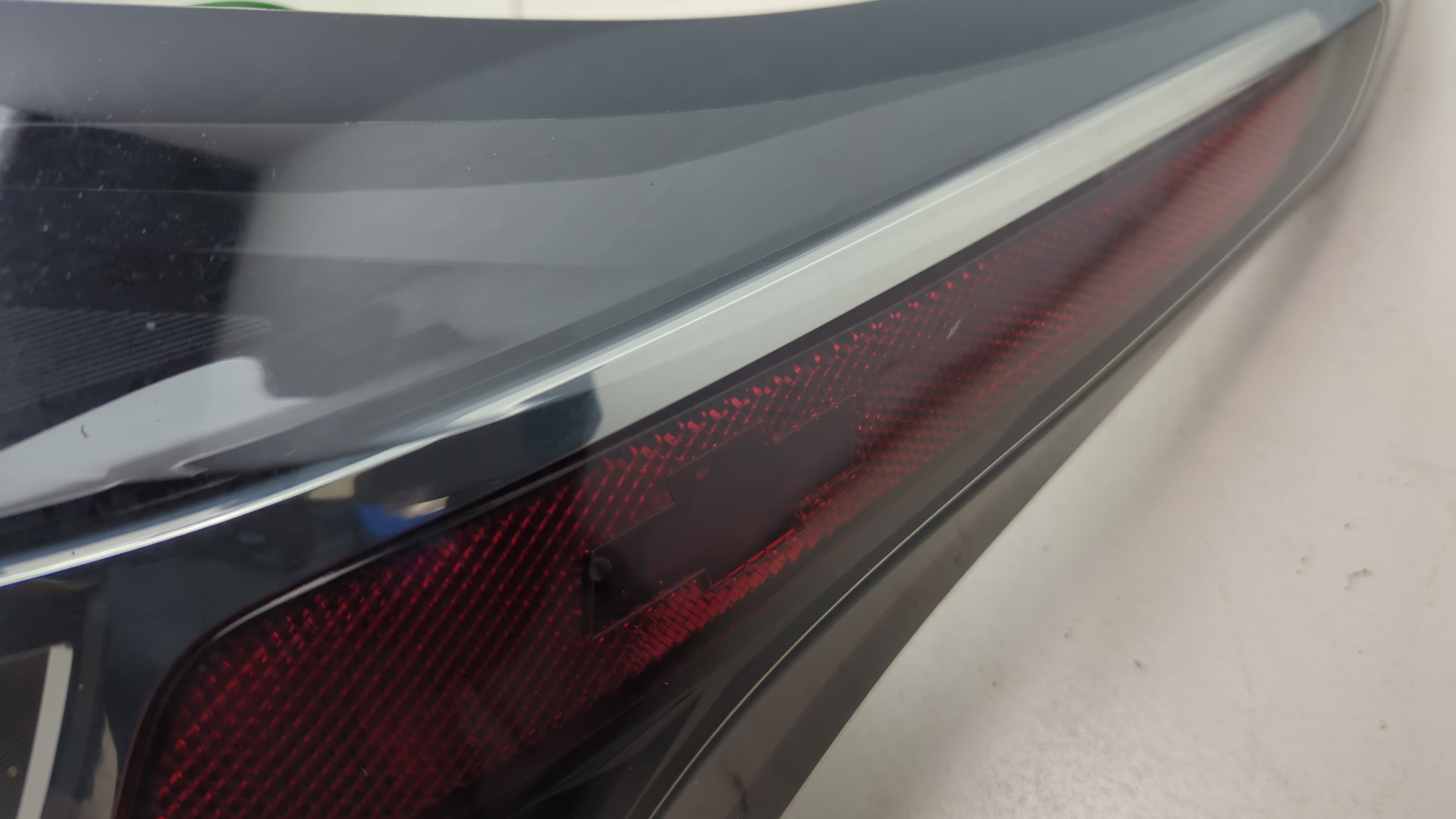 Фонарь задний правый