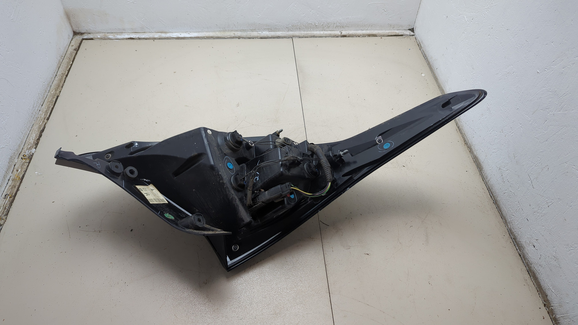 Фонарь задний правый