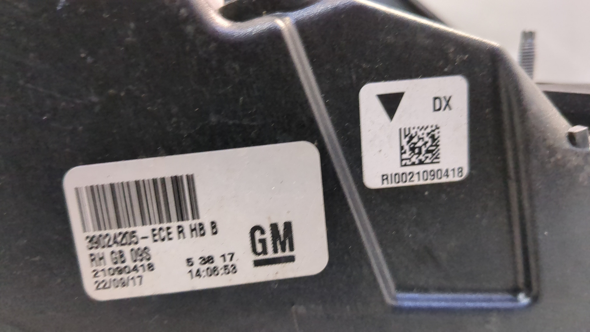 Фонарь задний правый