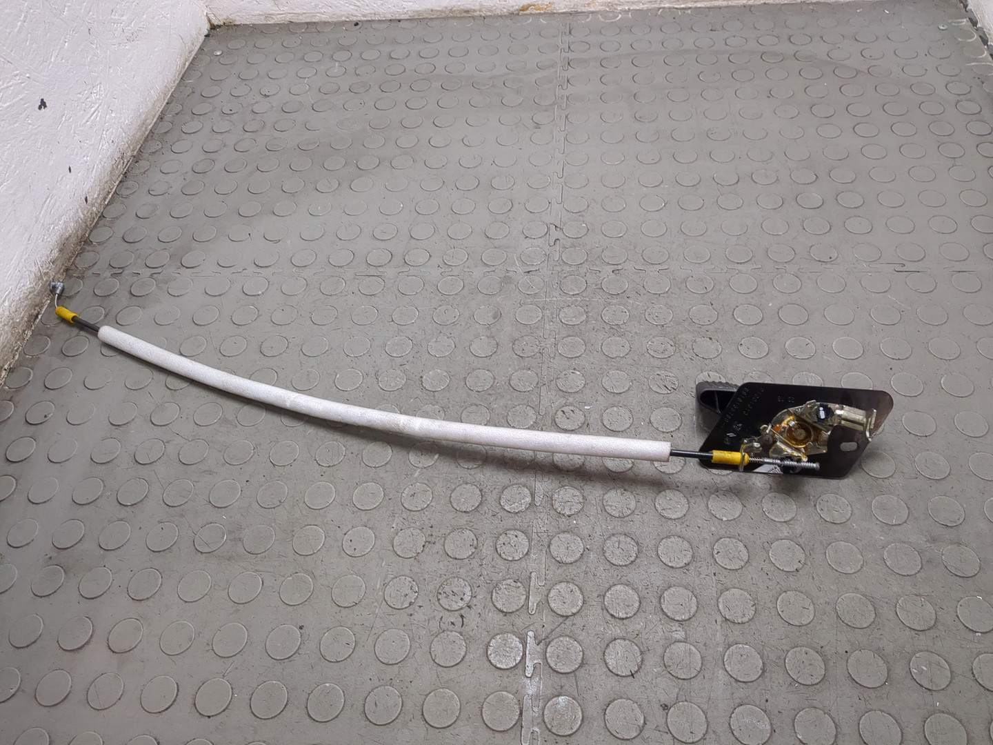 Ручка двери задней внутренняя правая