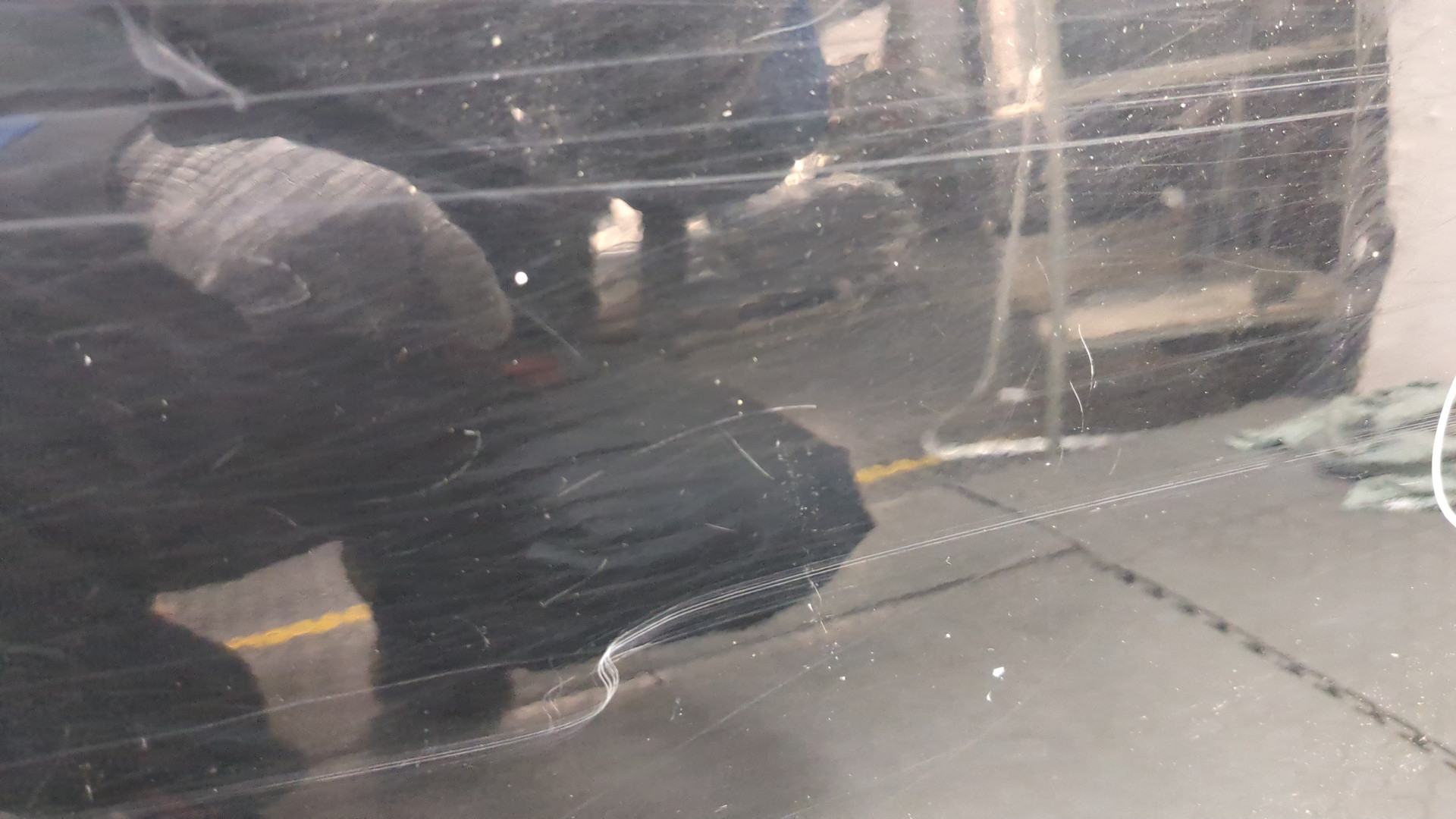 Дверь передняя левая