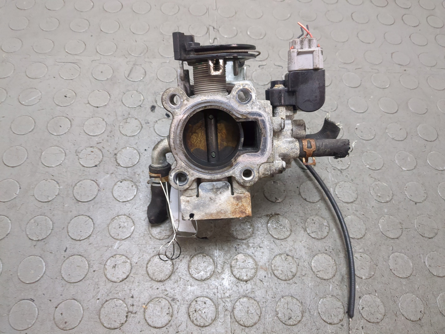 Заслонка дроссельная электрическая