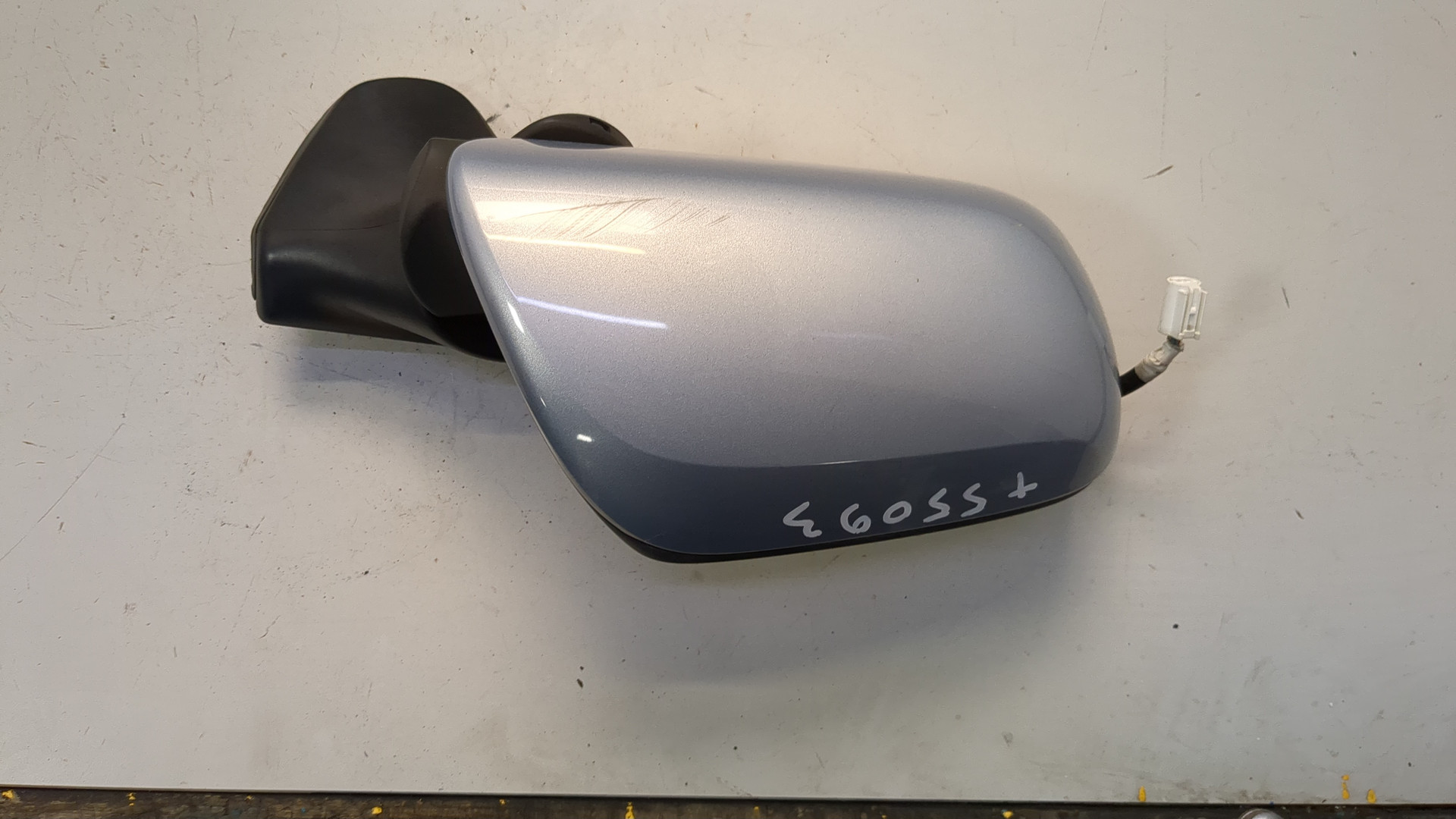 Зеркало правое электрическое