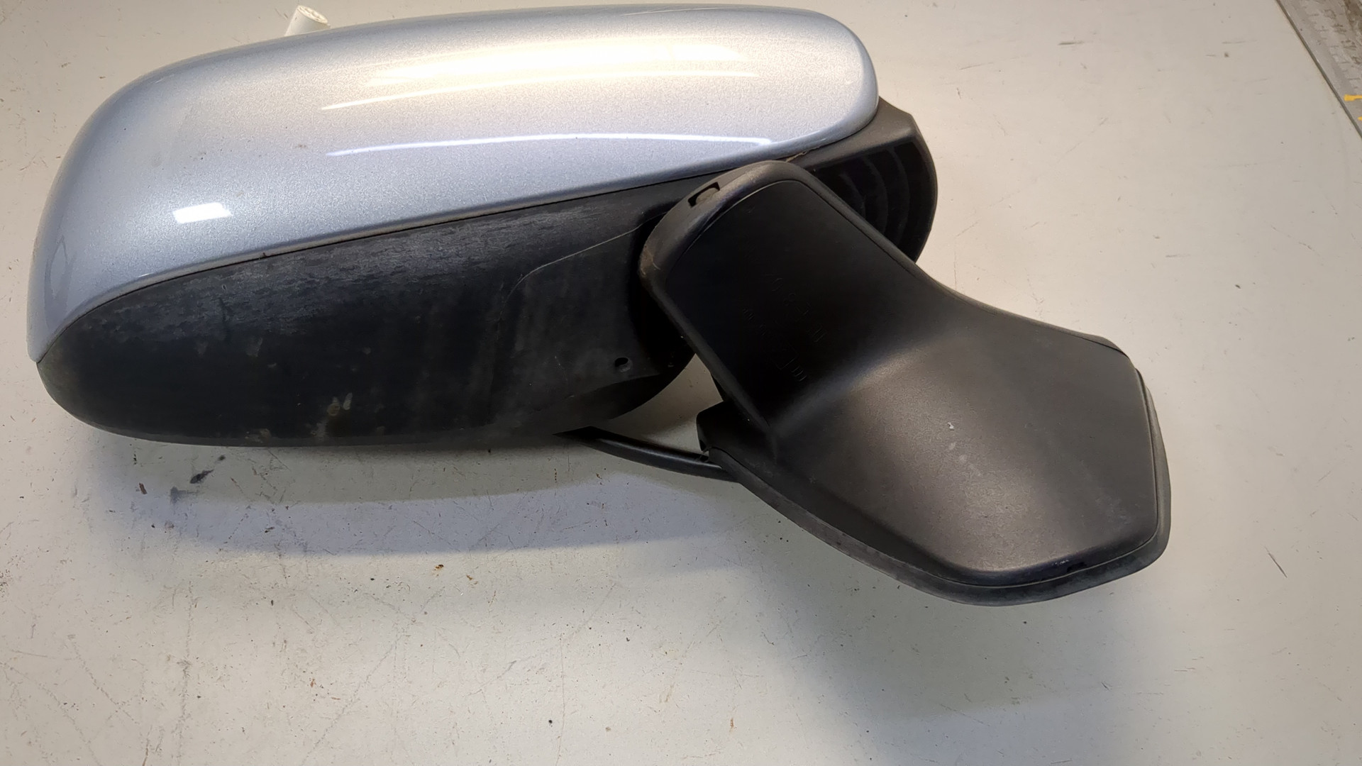 Зеркало правое электрическое