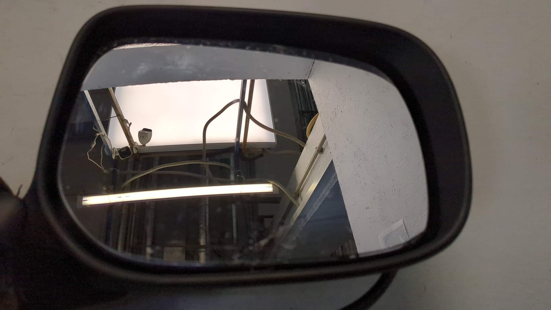 Зеркало правое электрическое