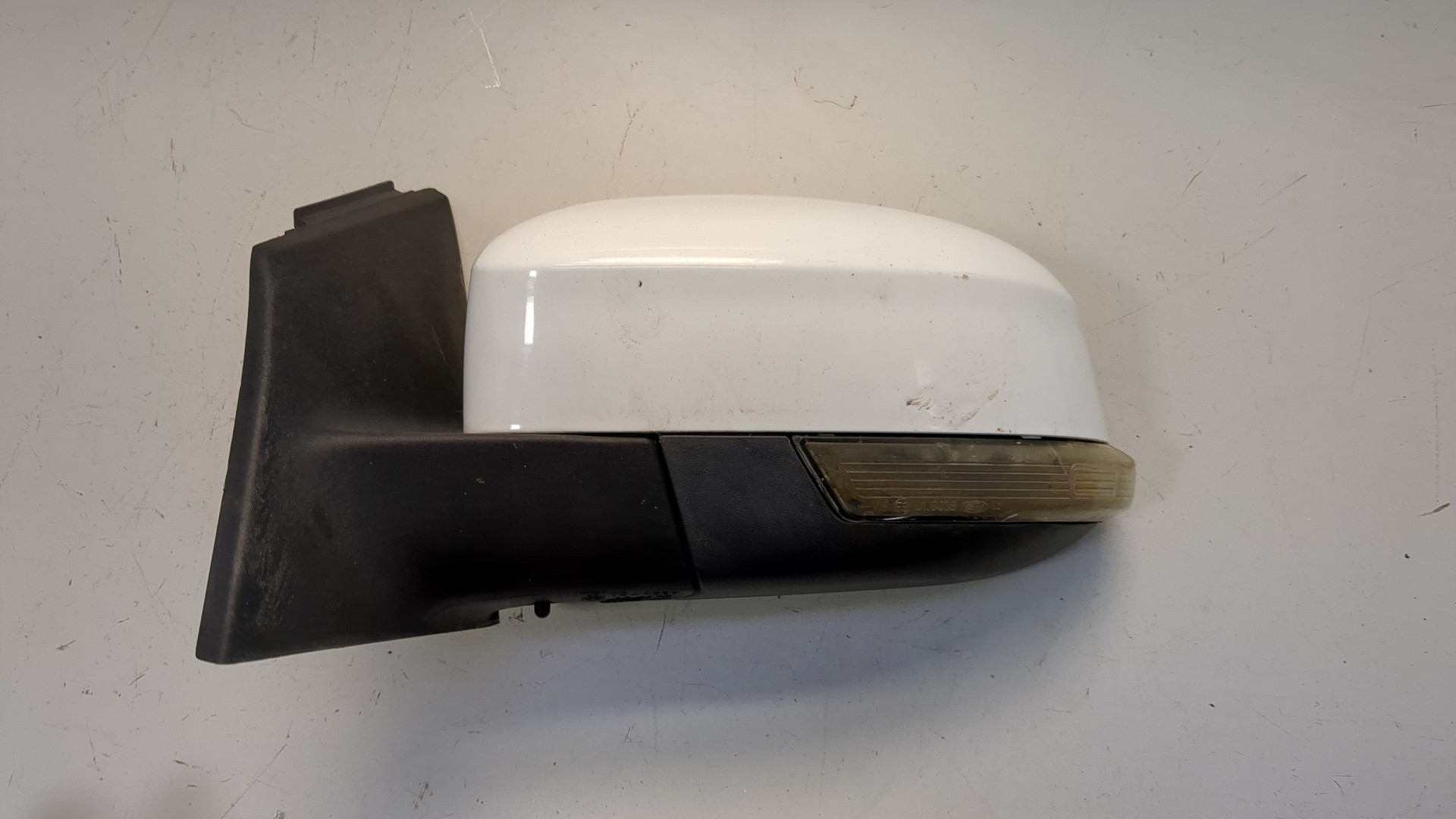 Зеркало левое электрическое