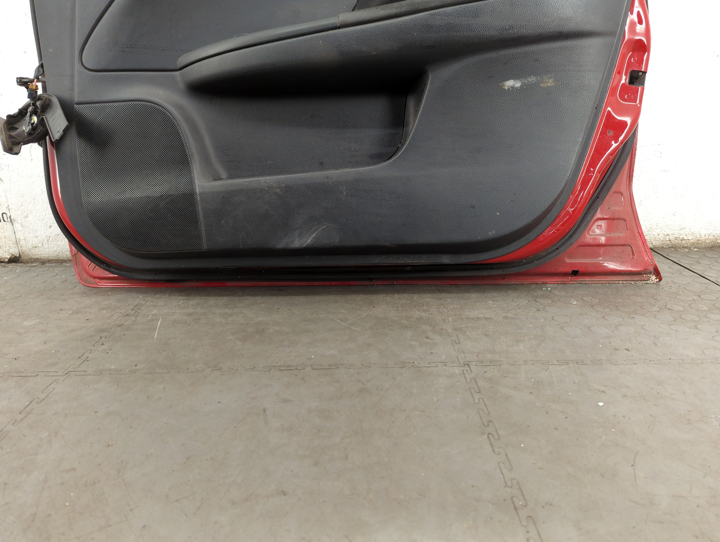 Дверь передняя правая