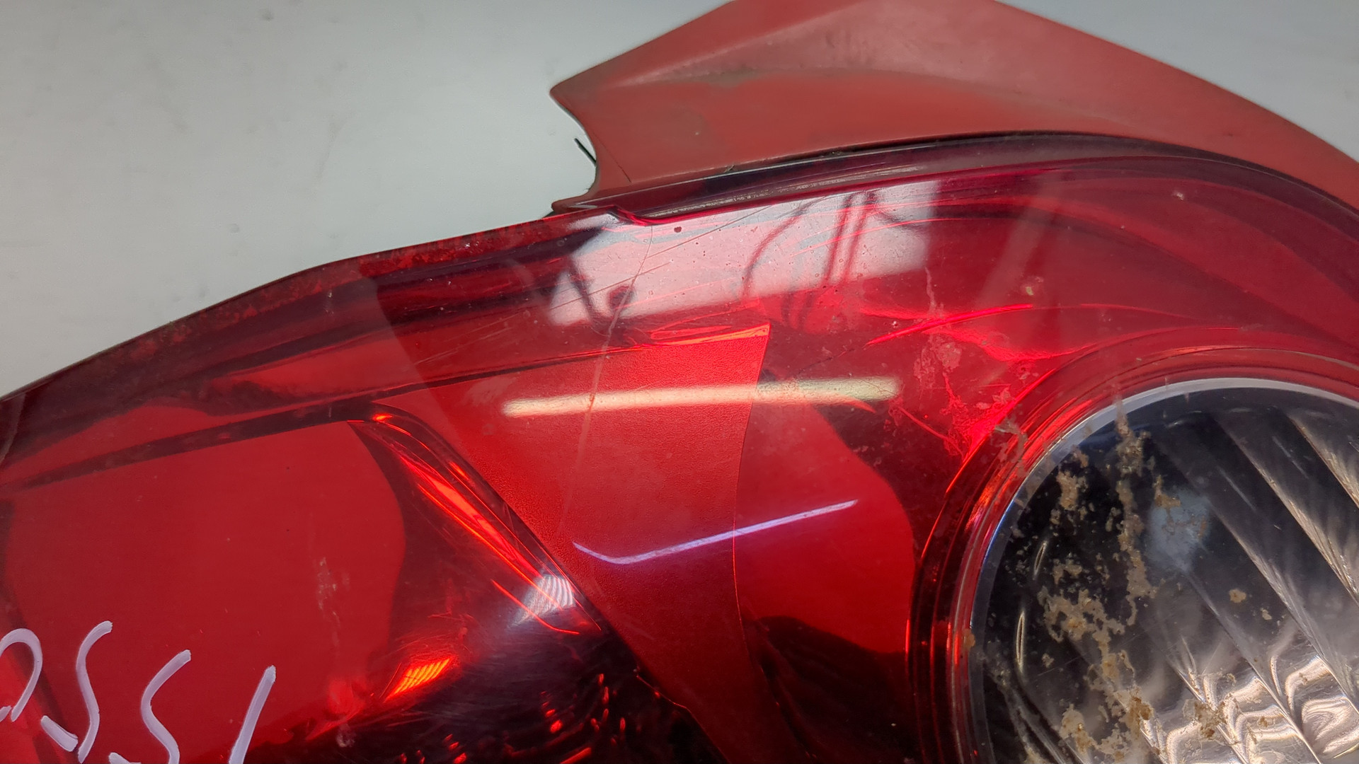 Фонарь задний левый